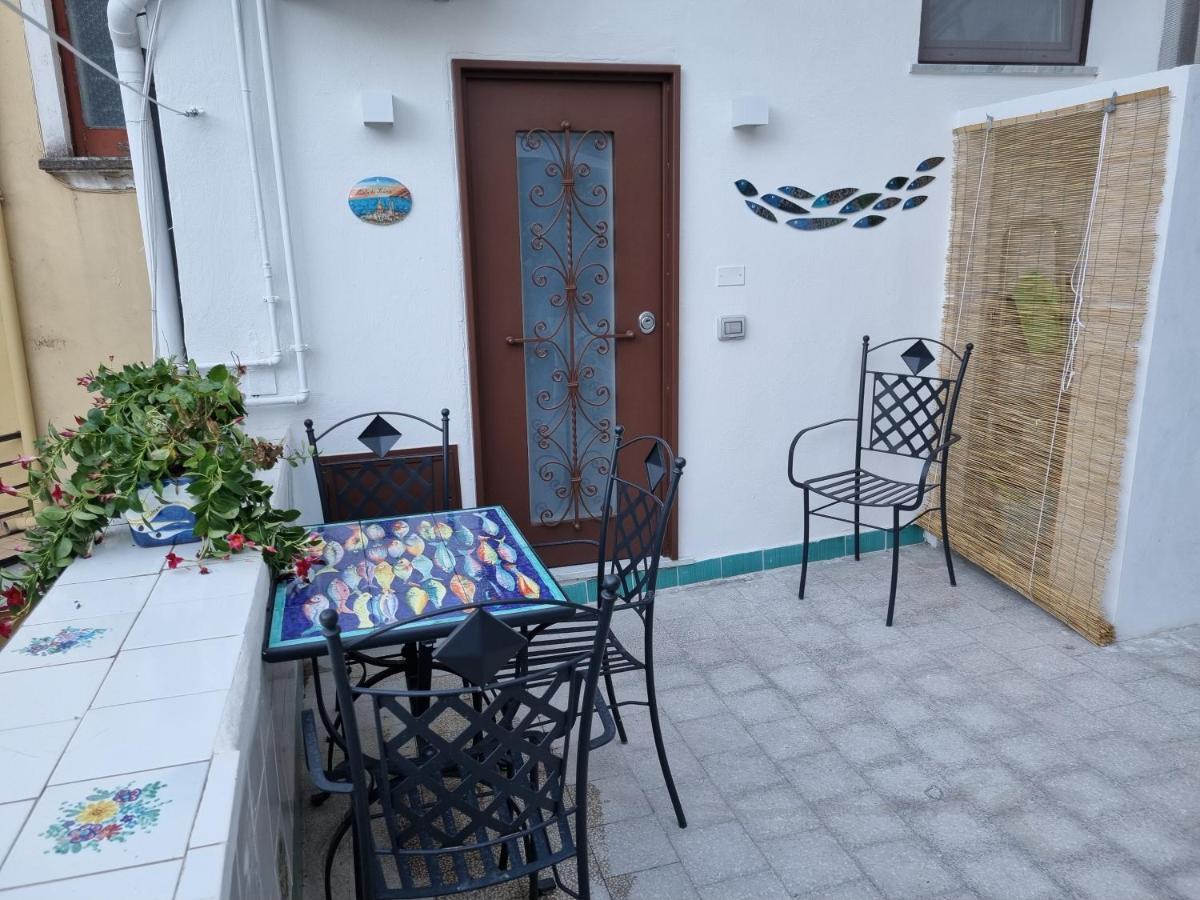 Cala Di Luna House Виетри Экстерьер фото